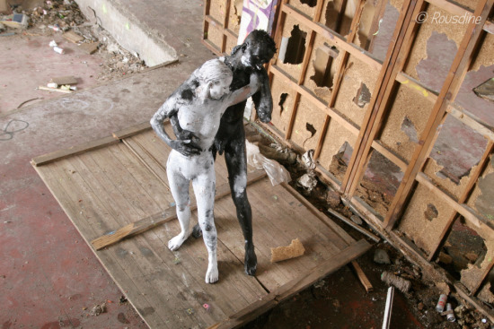 noir blanc danse danseurs nus peinture corporelle eric bourdon